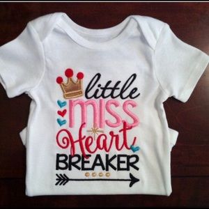 💓Embroidery bodysuit 💓